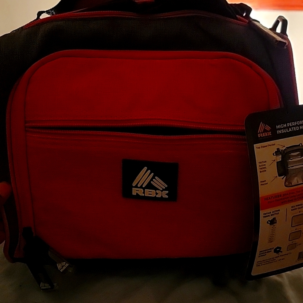 Pink high performance insulated meal bag.